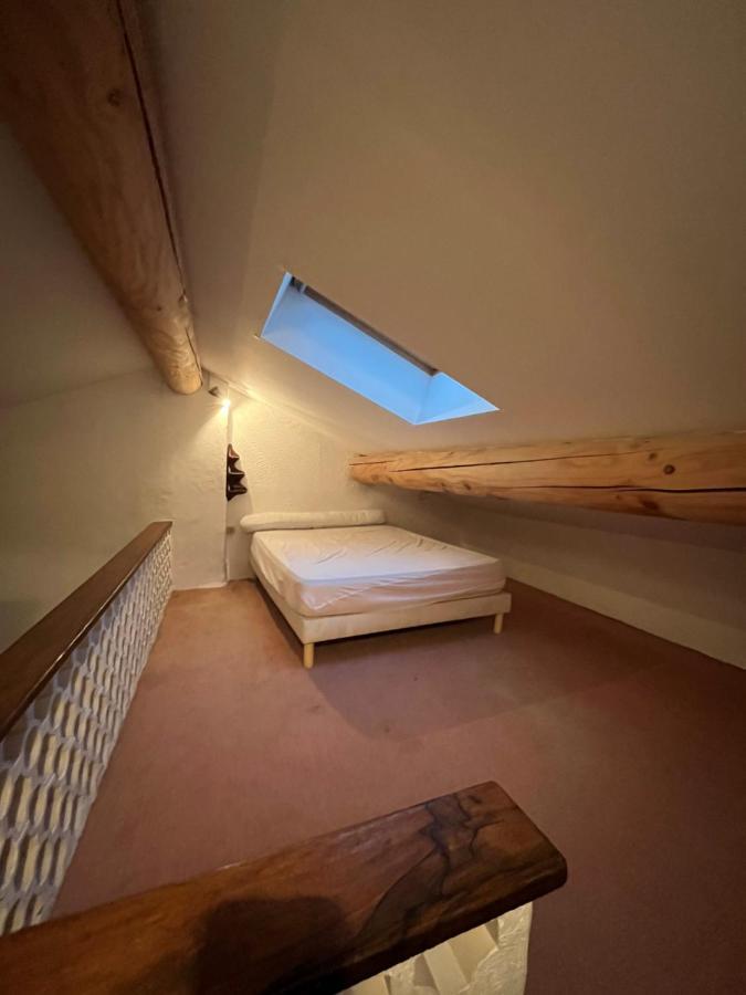 Вилла Le Cabanon Des Cigales Provencale Puymeras Экстерьер фото